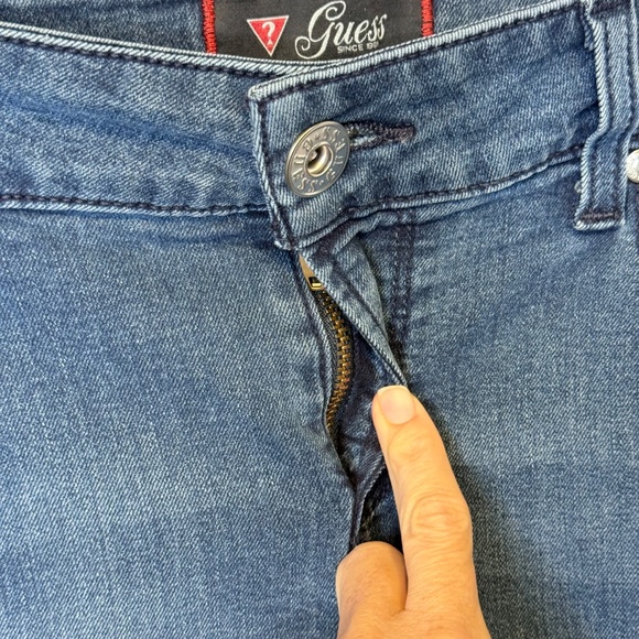 Guess | Medium Rise Skinny Sarah Fit Jeans - Picture 7 of 16